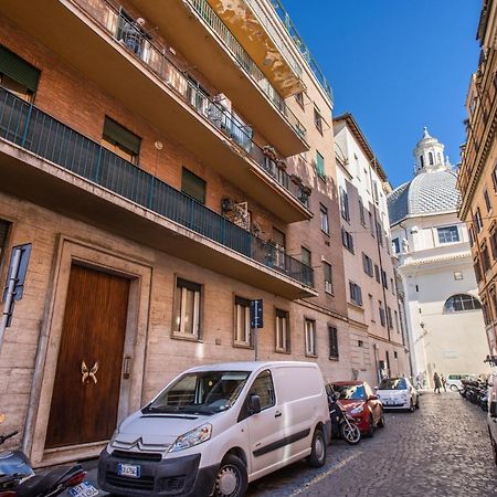 Popolo Accommodation - Lovely Central Apartment Rome Buitenkant foto
