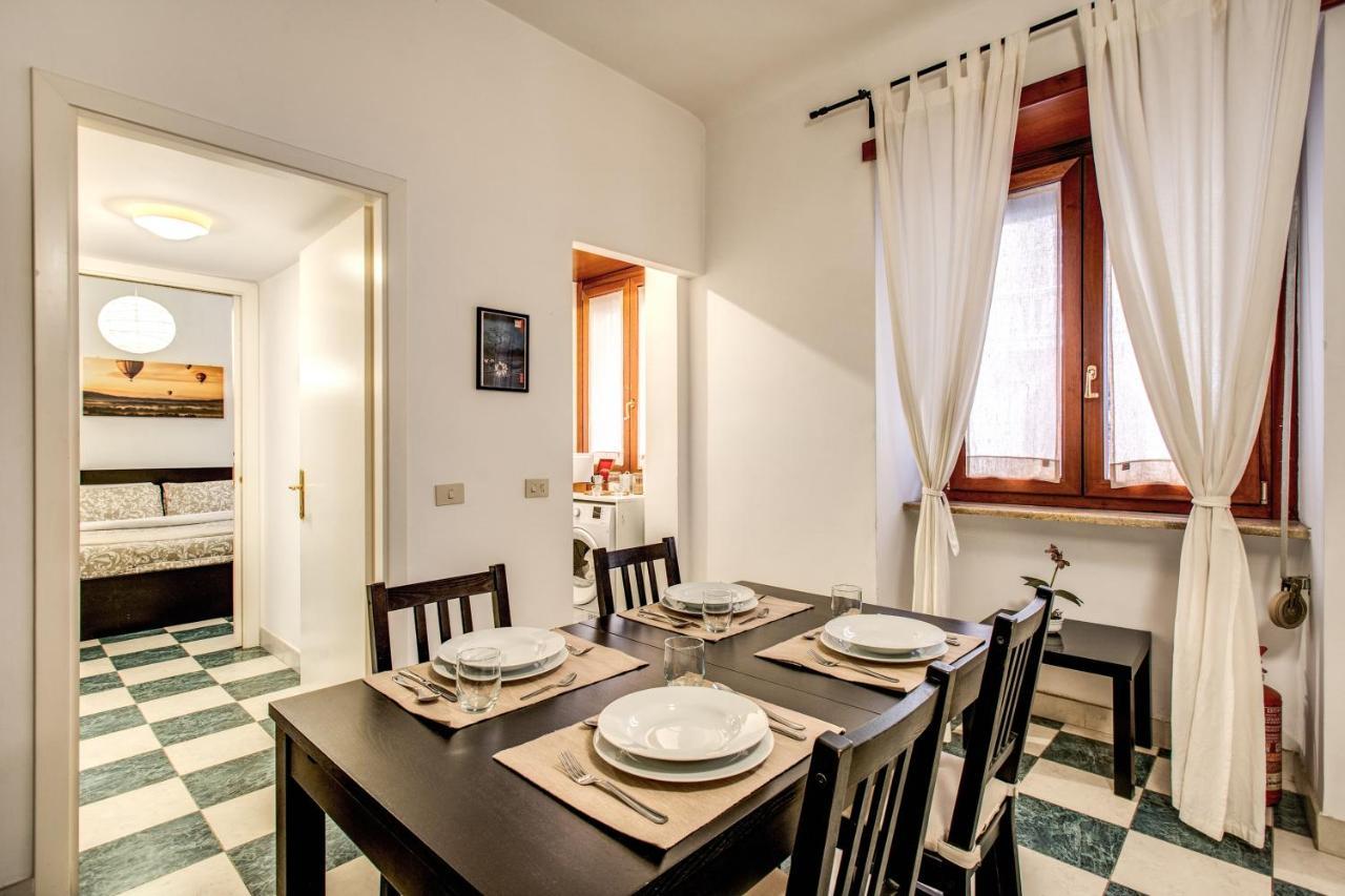 Popolo Accommodation - Lovely Central Apartment Rome Buitenkant foto