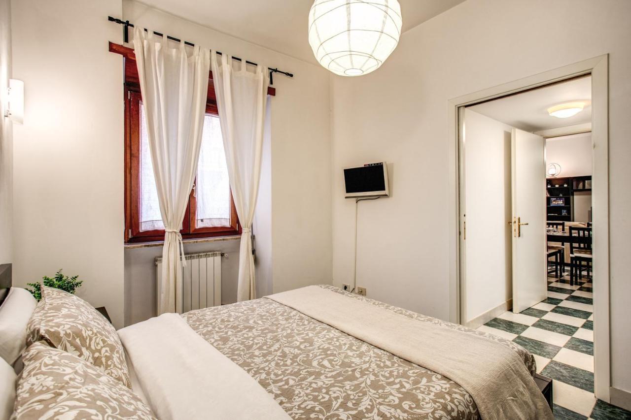 Popolo Accommodation - Lovely Central Apartment Rome Buitenkant foto