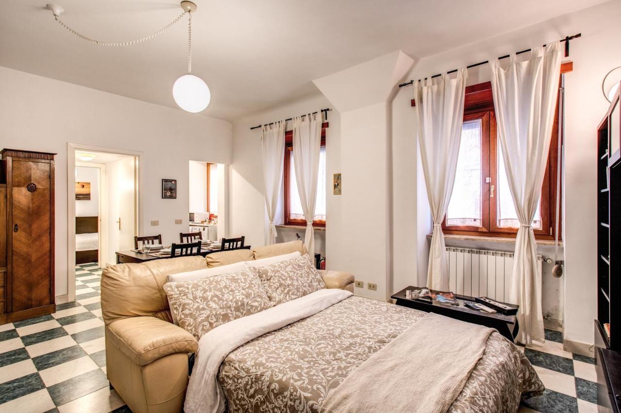 Popolo Accommodation - Lovely Central Apartment Rome Buitenkant foto